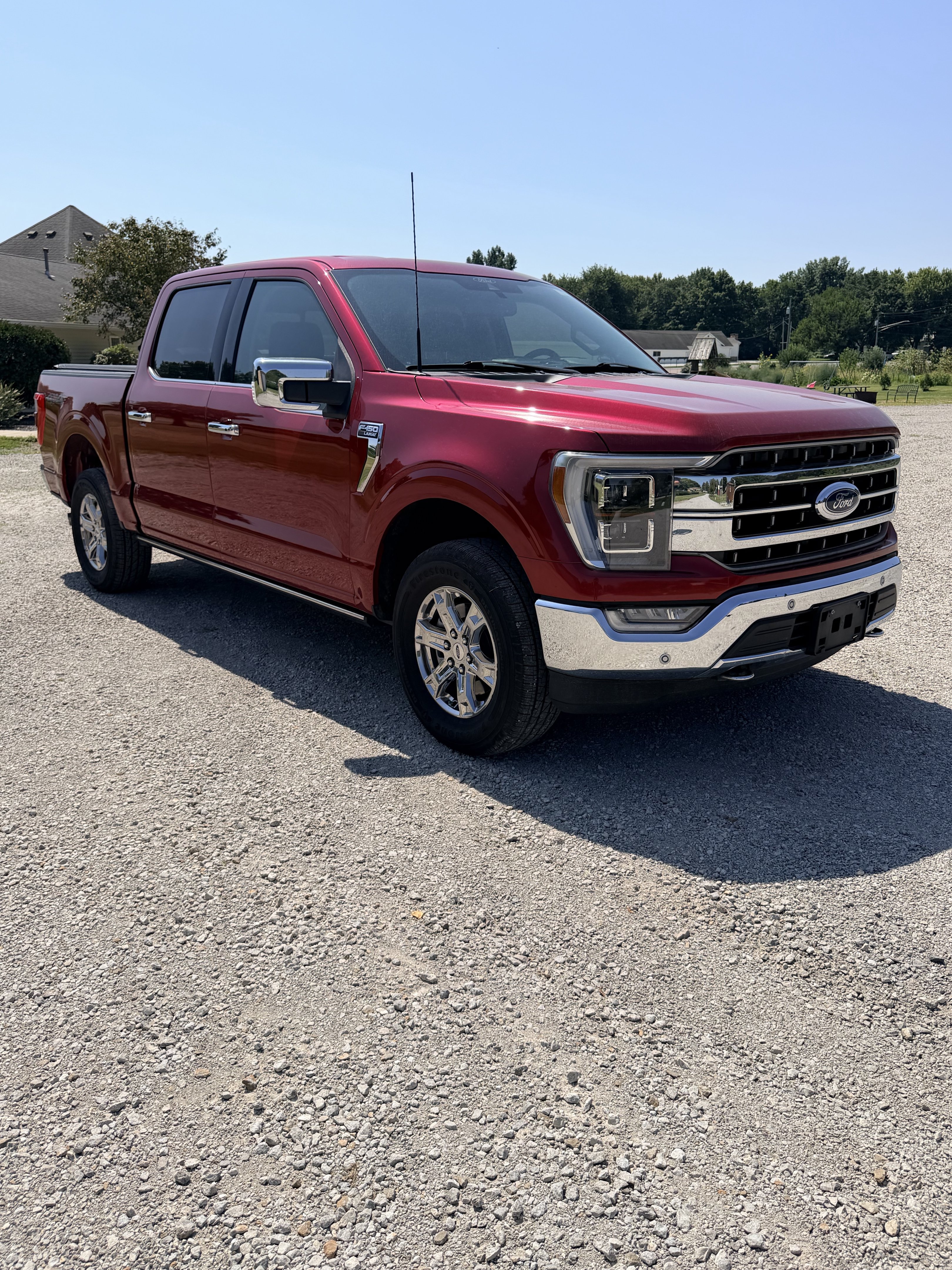 Used 2022 Ford F150 Lariat w/ Equipment Group 502A High AWD/4WD image 2