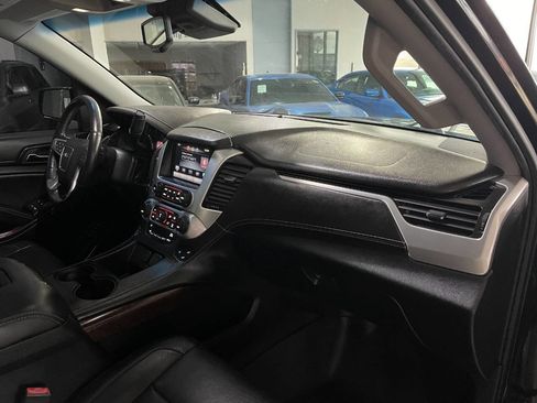 Used 2015 GMC Yukon SLT image 37