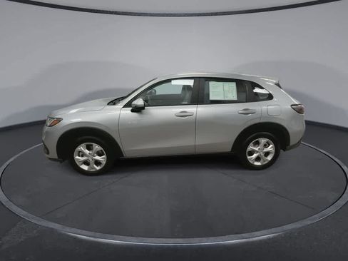 Used 2023 Honda HR-V LX image 5