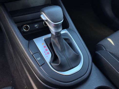 Used 2023 Kia Forte LXS image 19