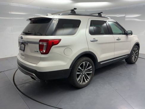 Used 2016 Ford Explorer Platinum AWD/4WD image 6
