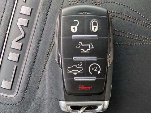 Used 2023 RAM 1500 Limited image 28