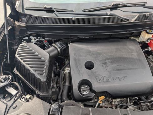 Used 2018 Chevrolet Traverse Premier w/ Redline Edition FWD image 27
