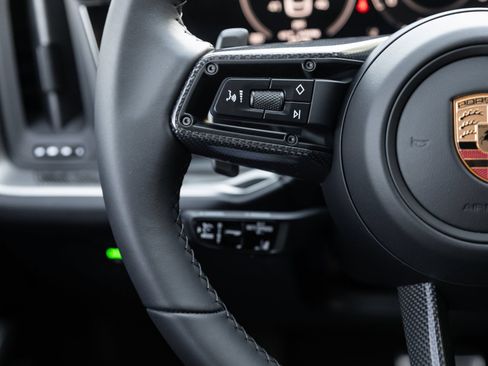 Certified 2026 Porsche Cayenne S AWD/4WD image 15