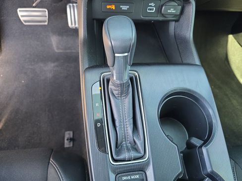 Certified 2024 Honda Civic Sport image 19