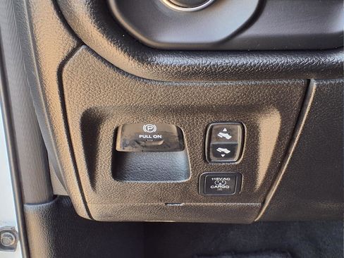 Used 2020 RAM 1500 Big Horn image 15