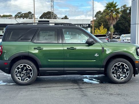 New 2025 Ford Bronco Sport Outer Banks w/ Outer Banks Tech Package+ image 3