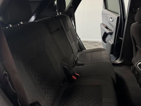 Used 2019 Chevrolet Blazer LT image 50