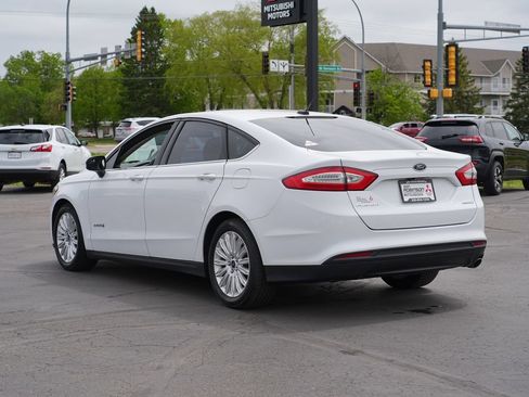 Used 2016 Ford Fusion S FWD image 5