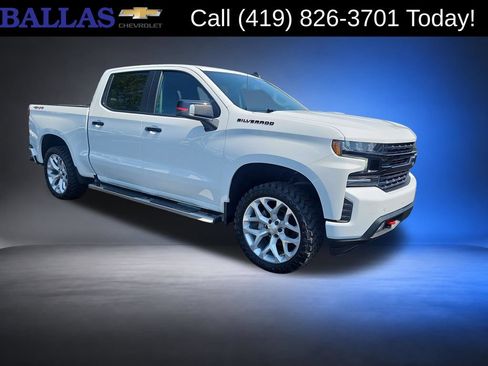 Certified 2022 Chevrolet Silverado 1500 RST w/ Redline Edition AWD/4WD image 7