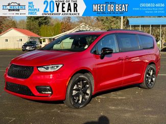 New 2026 Chrysler Pacifica Limited w/ S Appearance Package 360° Tour