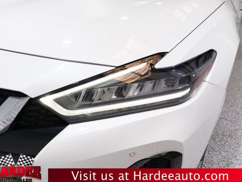 Used 2023 Nissan Maxima SL FWD image 8