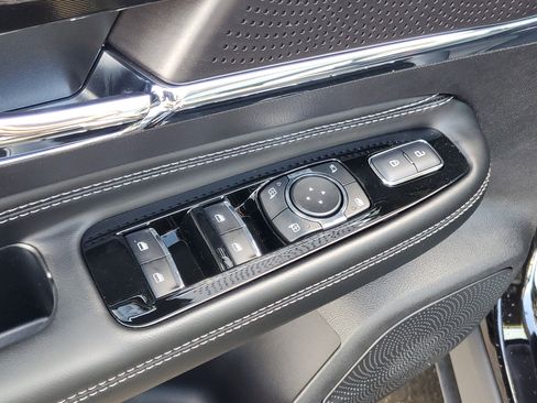 New 2026 Lincoln Corsair Premiere image 10