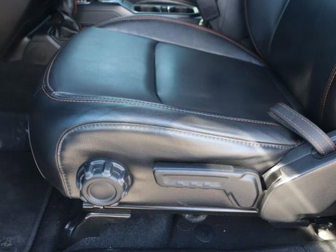 Used 2021 Jeep Gladiator Mojave AWD/4WD image 17