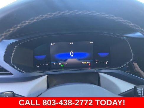 Used 2022 Volkswagen Taos SE FWD image 21