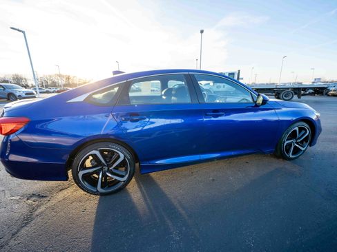 Used 2020 Honda Accord Sport image 6