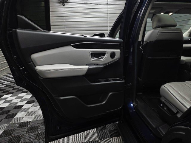 Used 2024 Honda Pilot Elite image 41