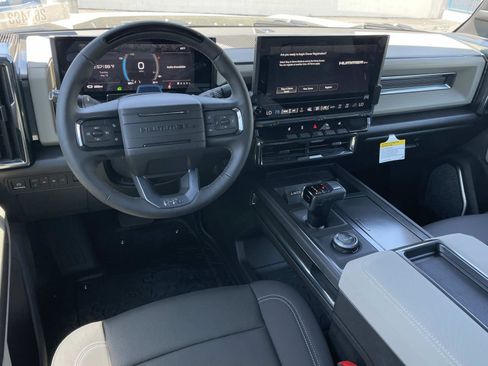 New 2026 GMC Hummer EV SUV AWD/4WD image 8