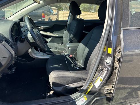 Used 2010 Toyota Corolla S FWD image 9