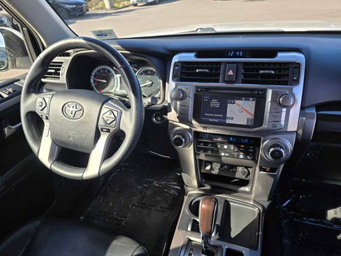 Used 2016 Toyota 4Runner Limited image 10