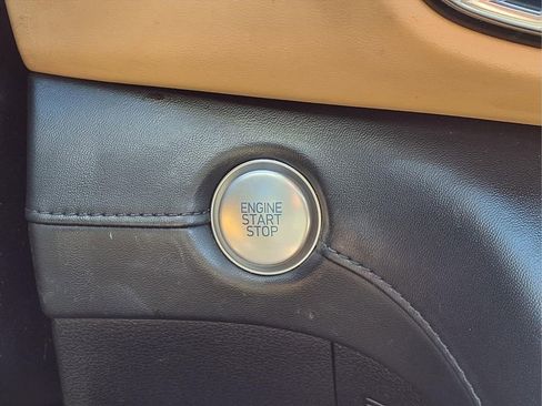 Used 2022 Hyundai Santa Fe Calligraphy image 14