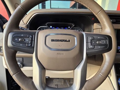 Used 2021 GMC Yukon Denali w/ Denali Premium Package AWD/4WD image 26