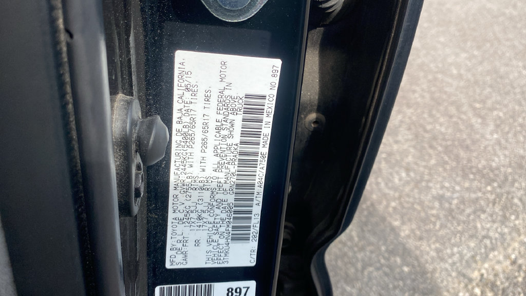 Used 2015 Toyota Tacoma PreRunner w/ TRD Sport Package RWD image 18