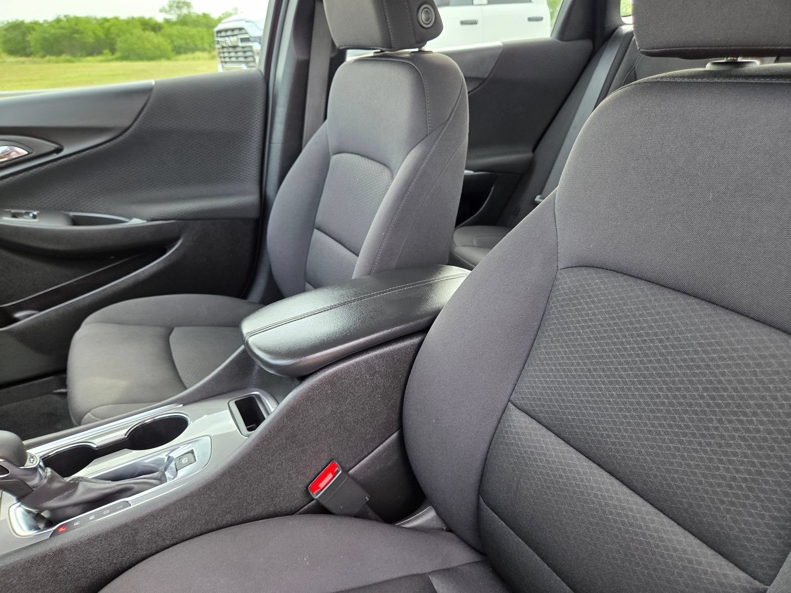 Used 2024 Chevrolet Malibu LT FWD image 29