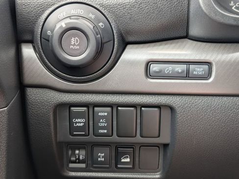 Used 2021 Nissan Titan PRO-4X w/ Pro-4x Utility Package AWD/4WD image 24