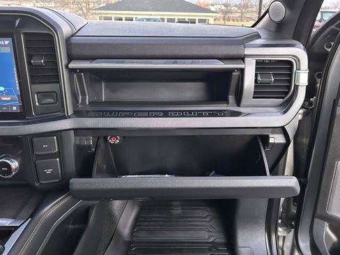 Used 2024 Ford F450 Platinum w/ FX4 Off-Road Package image 39