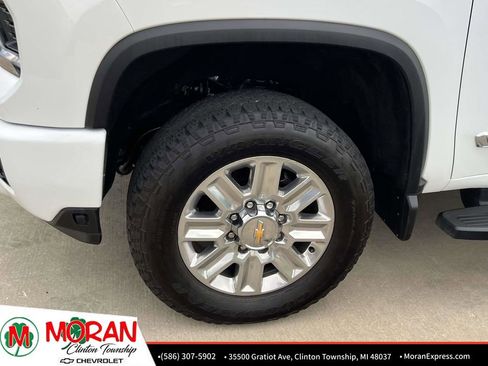 Certified 2024 Chevrolet Silverado 2500 High Country w/ High Country Premium Package AWD/4WD image 10