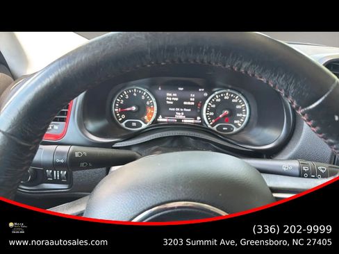 Used 2017 Jeep Renegade Trailhawk AWD/4WD image 38
