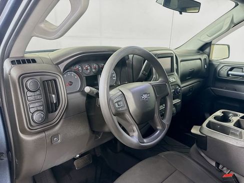 Used 2021 Chevrolet Silverado 1500 Custom Trail Boss AWD/4WD image 11