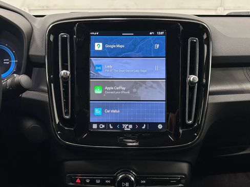 Used 2023 Volvo C40 P8 Recharge Plus image 31