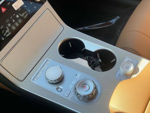 New 2026 Genesis GV80 3.5T Advanced image 17