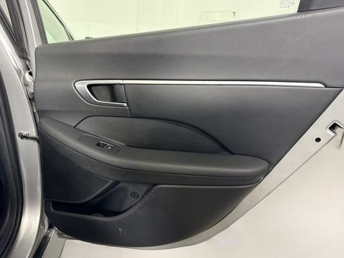 Used 2020 Hyundai Sonata SEL w/ Cargo Package FWD image 28