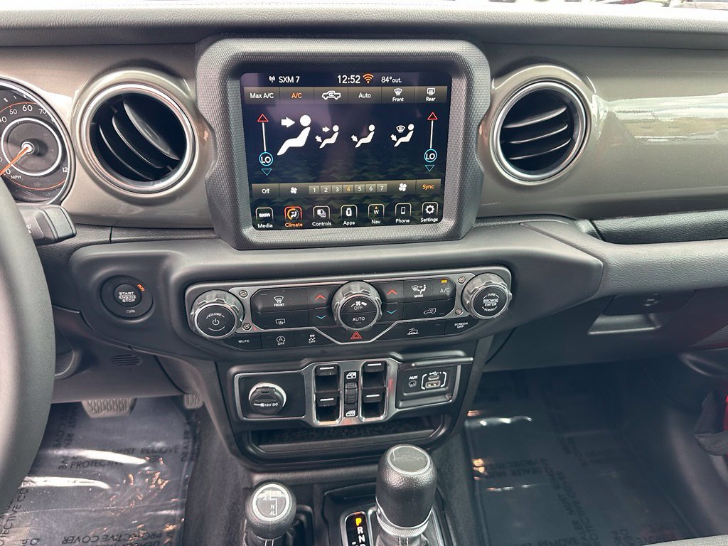 Used 2023 Jeep Gladiator Overland AWD/4WD image 28