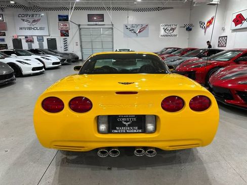 Used 2004 Chevrolet Corvette Z06 w/ Memory Package RWD image 20