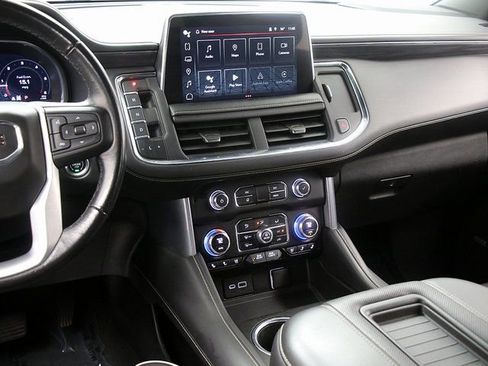 Certified 2023 GMC Yukon SLT image 16