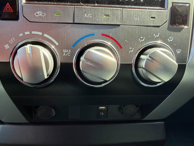 Used 2015 Toyota Tundra SR5 AWD/4WD image 14