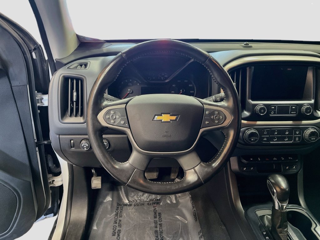 Used 2022 Chevrolet Colorado Z71 AWD/4WD image 11