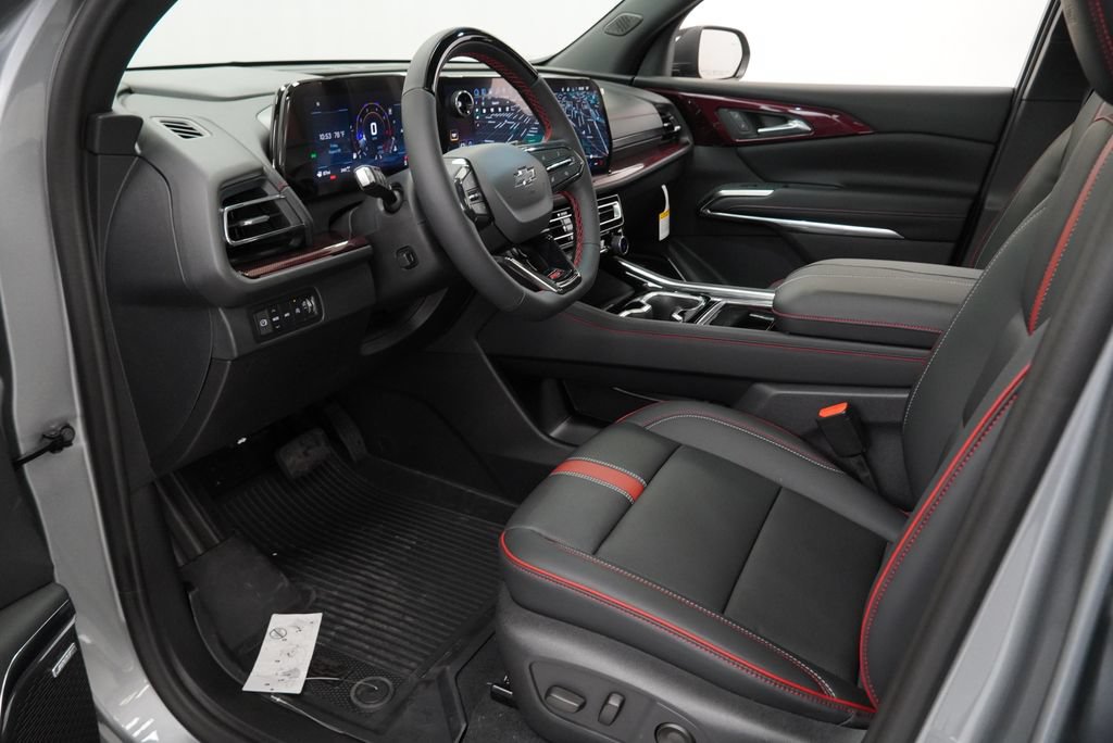 New 2027 Chevrolet Traverse RS w/ LPO, Floor Liner Package AWD/4WD image 11