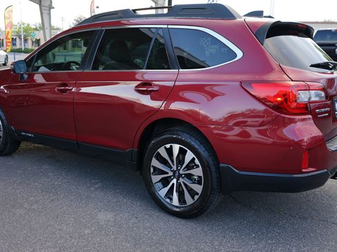 Used 2016 Subaru Outback 2.5i Limited image 7