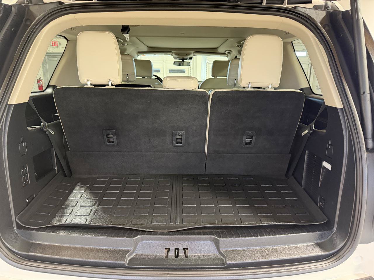 Used 2019 Ford Expedition Platinum RWD image 8