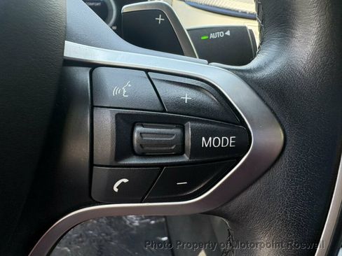 Used 2019 BMW i8 Roadster AWD/4WD image 18