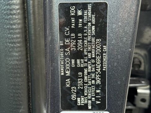 Used 2024 Kia Forte GT-Line image 28