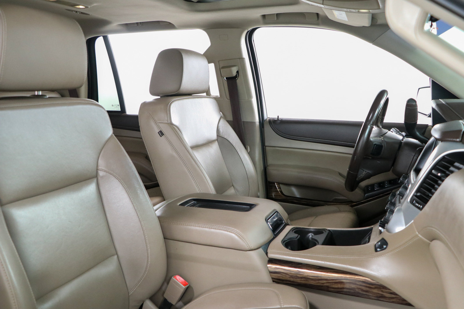 Used 2020 GMC Yukon SLT w/ Premium Edition RWD image 32