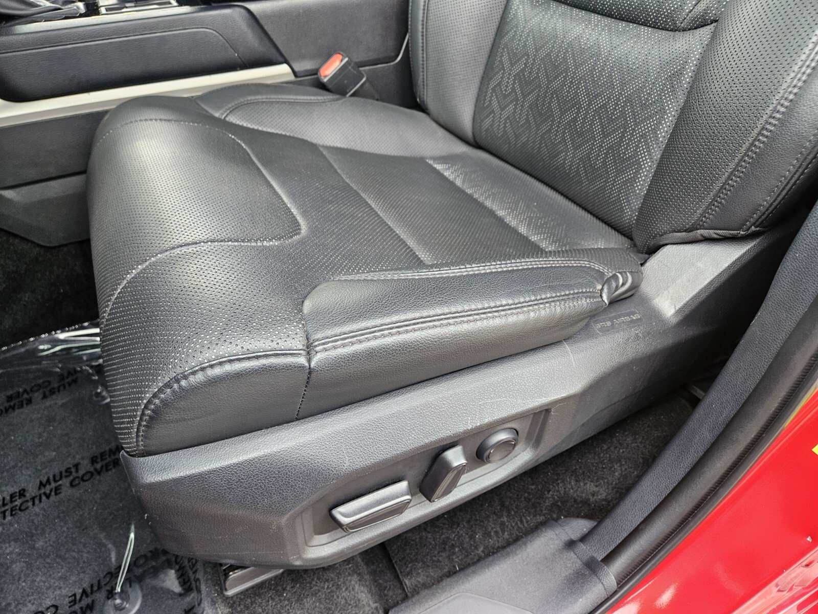 Used 2023 Toyota Sequoia SR5 w/ SR5 Premium Package AWD/4WD image 8
