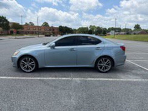Used 2008 Lexus IS 250 RWD image 3