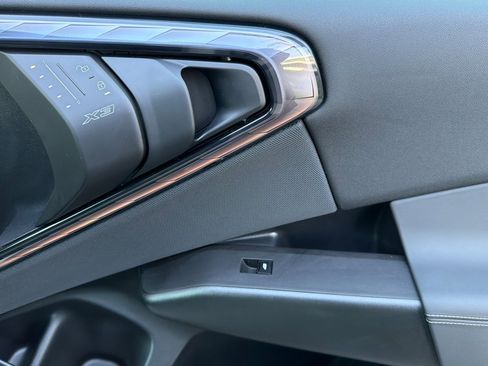 Used 2025 BMW X3 xDrive30i w/ Premium Package image 22